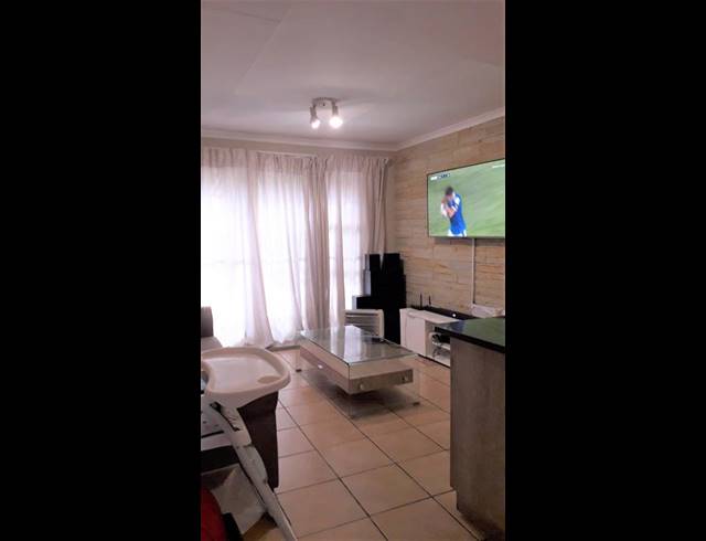 2 BEDROOM PROPERTY TO RENT IN WOODHAVEN